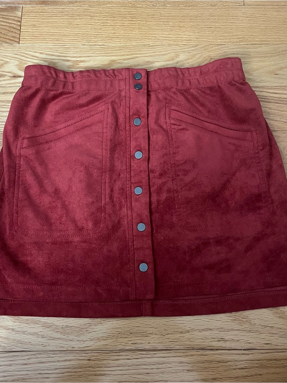 BCBGMaxAzria Red- Orange Suede-Look Snap Front Mini Skirt
